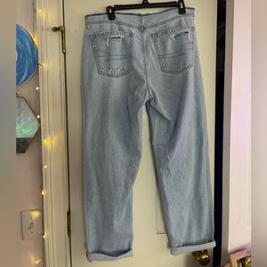 American Eagle Raw Edge Jeans- BRAND NEW & NEVER WORN
